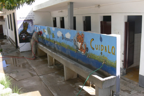 REFACCI�N. La Alcald�a realiz� obras en 56 unidades educativas de Sucre.