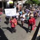 MARCHA. Una de las medidas asumidas por el sector el ao pasado en reclamo del bono.