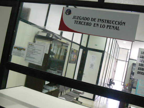 INVESTIGACIN. Jueza declina competencias y manda proceso a Santa Cruz.