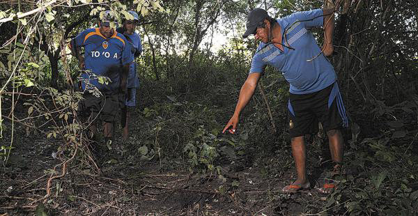 CONSTERNACIN. El hecho de violacin y asesinato ocurri en un barrio de Santa Cruz.