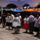 ALEGRA. La celebracin de Compadres ayer, en el Mercado Central.