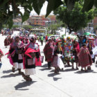 FIESTA. La presentacin del tradicional Pujllay de Tarabuco fue uno de los atractivos de la III versin del Carnaval Autctono.