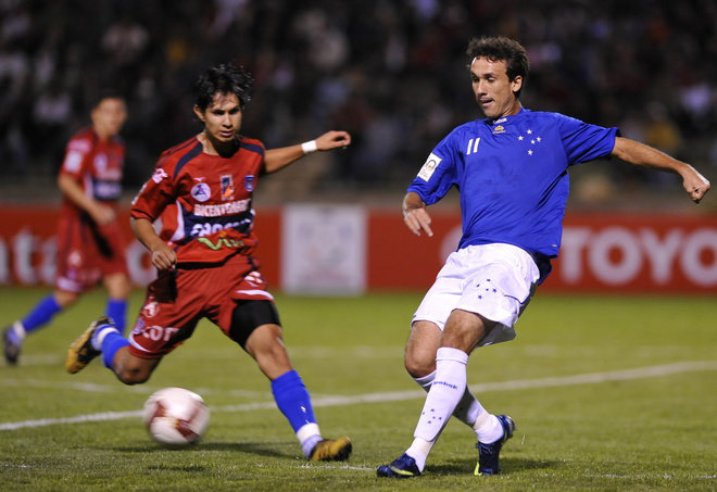 Univeristario volver a encontrarse con el Cruzeiro, tal como sucedi el ao 2009.