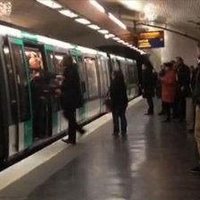 El acto de racismo se llev a cabo en el vagn de un metro en Francia.