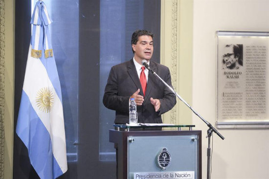 DECLARACIN. El jefe de gabinete argentino, Jorge Capitanich, habla ante los medios.