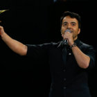 CANTANTE. Luis Fonsi con la gaviota dorada en la Quinta Vergara.